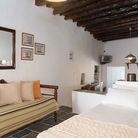 アパート Aris & Maria *