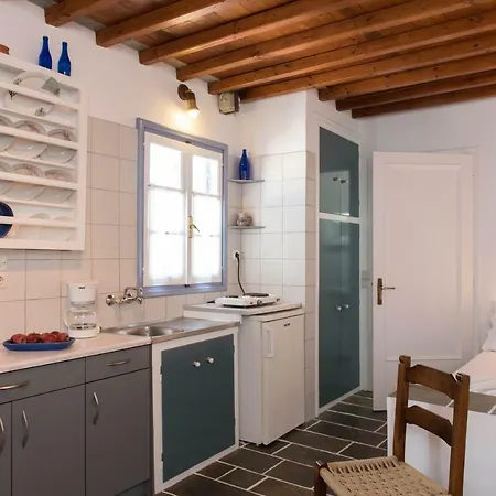 アパート Aris & Maria *