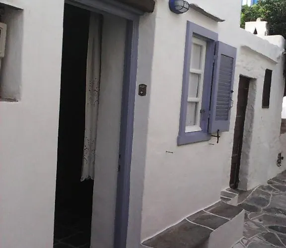 아파트 Aris & Maria