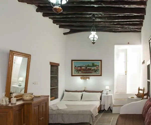 Aris & Maria Houses * Kástron