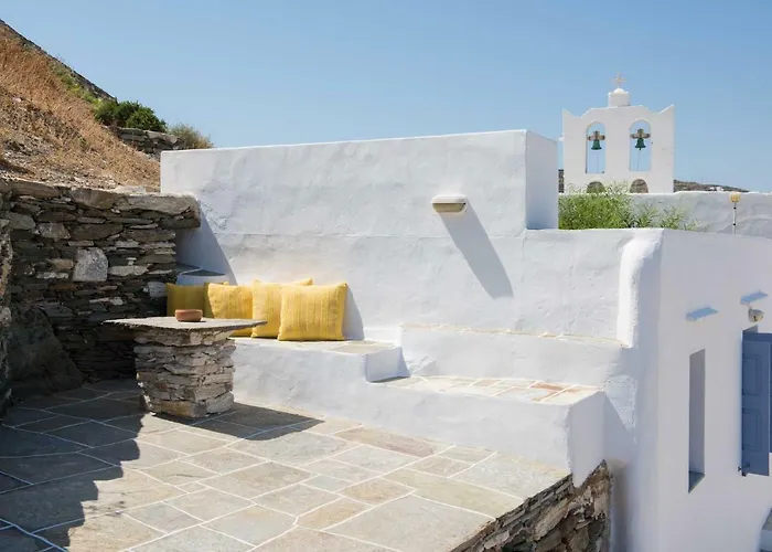 Lägenhet Aris & Maria *