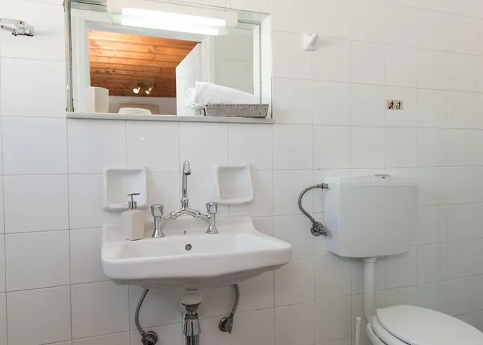 아파트 Aris & Maria