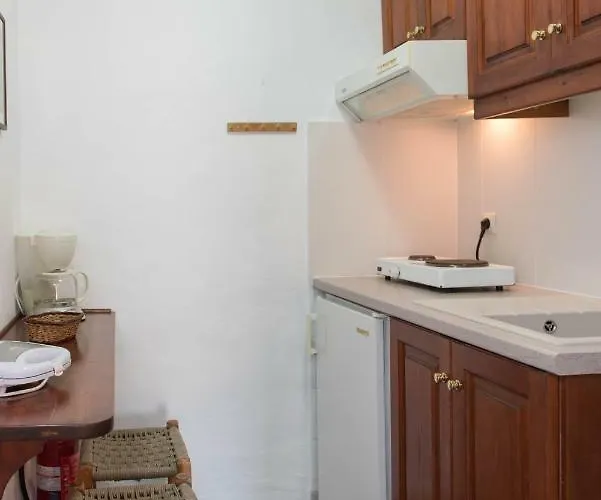 Aris & Maria Houses Apartment *